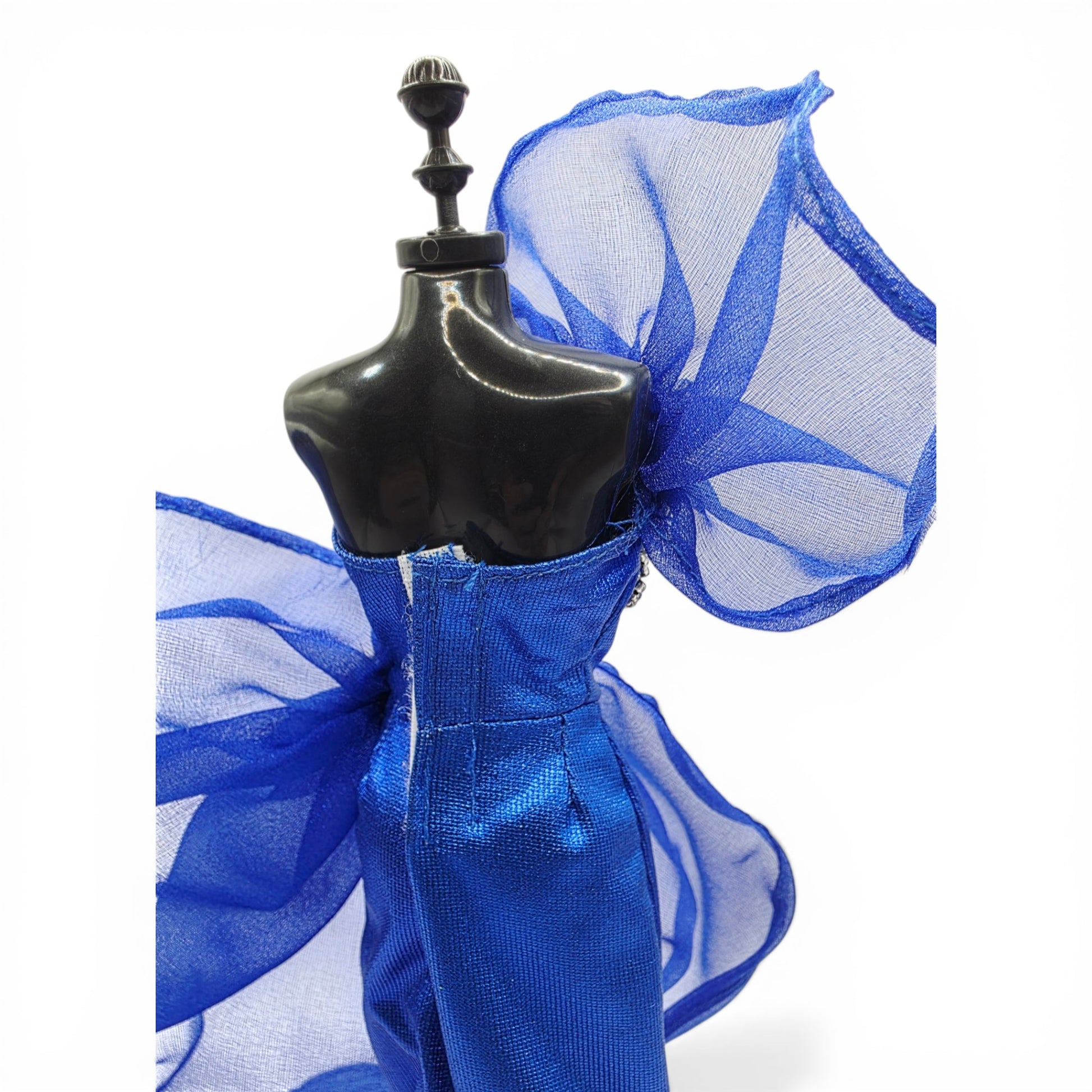 1996 Brass Key Designer Gown Collection Royal Blue Organza Sequin Gown doll fashion — Close-up 4
