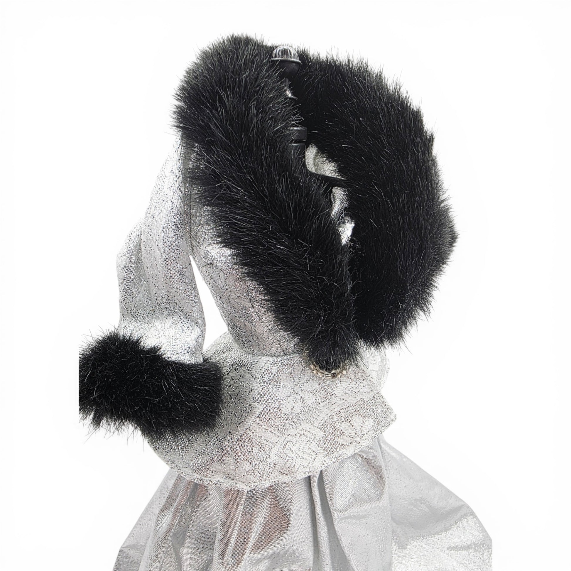 1996 Brass Key Designer Gown Collection Silver Brocade, Fur and Velvet Gown & Jacket doll fashion — Close-up 6
