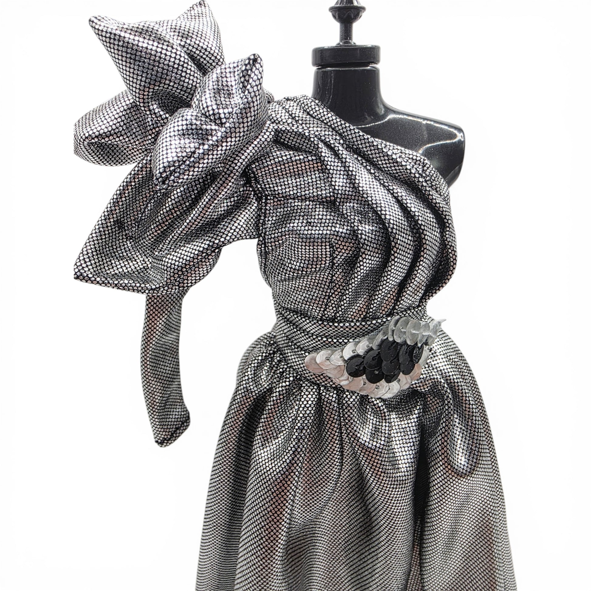 1996 Brass Key Designer Gown Collection Silver Sculptural Gown doll fashion — Close-up 1