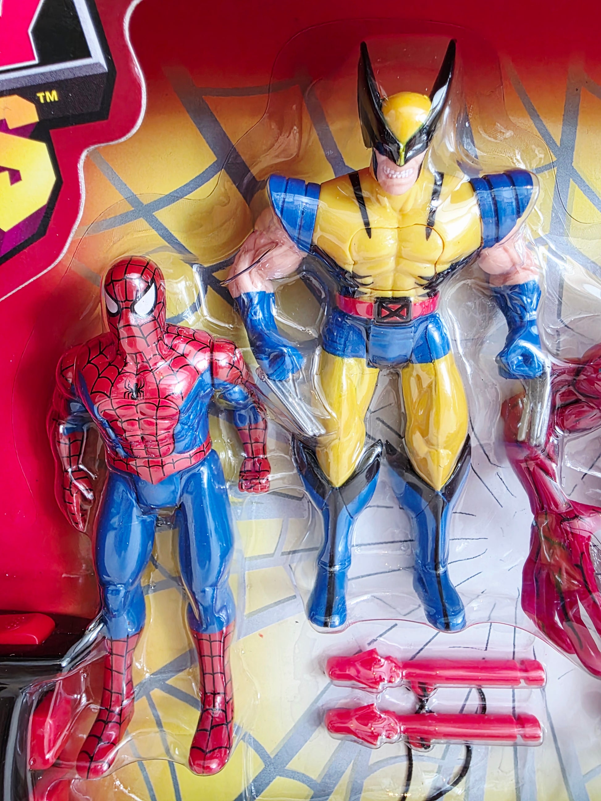 1996 Spider-Man Spider-Man Heavy Hitters Series Spider-Man, Wolverine, Venom & Carnage action figure playset — Close-up 1