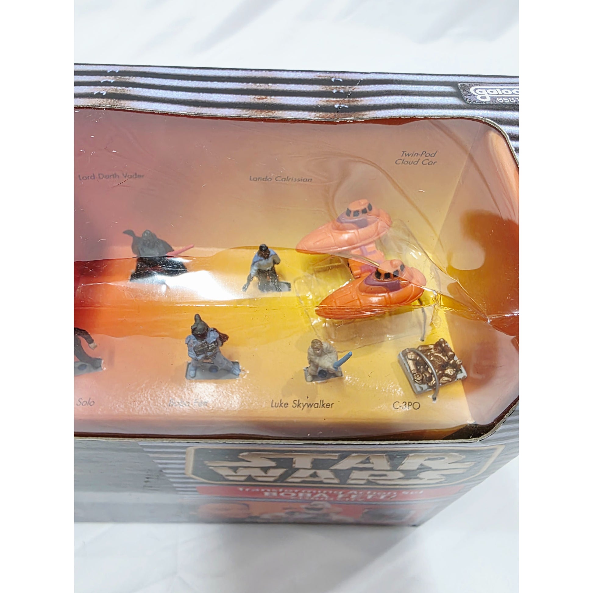 1996 Star Wars Micro Machines Boba Fett Cloud City action figure playset — Close-up 2