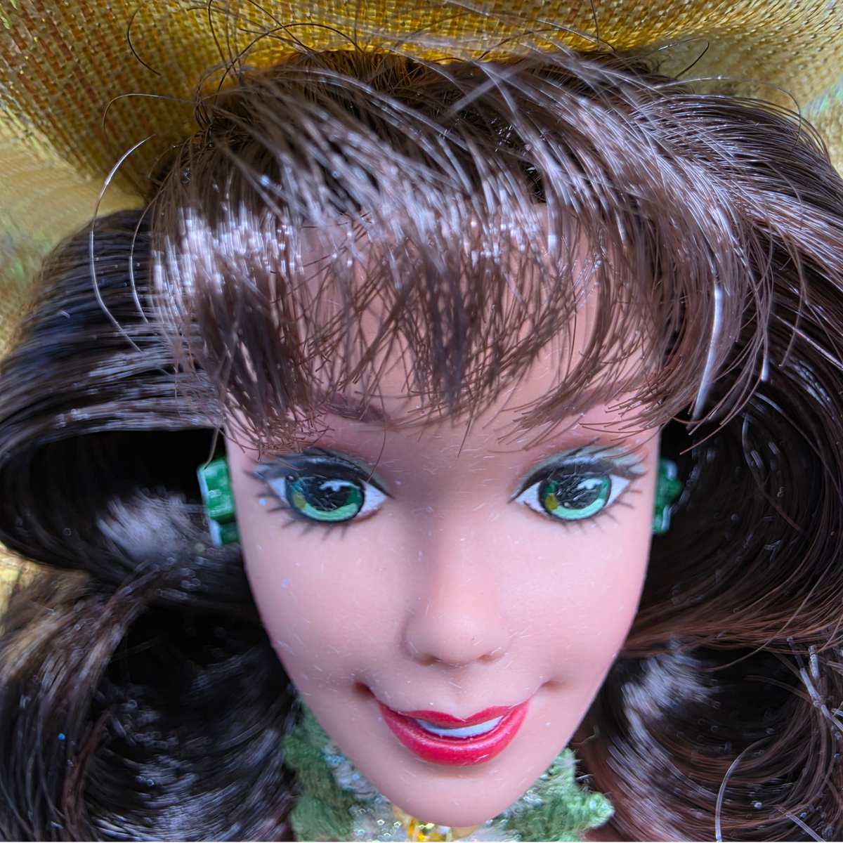 1997 Barbie Enchanted Seasons Collection Summer Splendor Face view