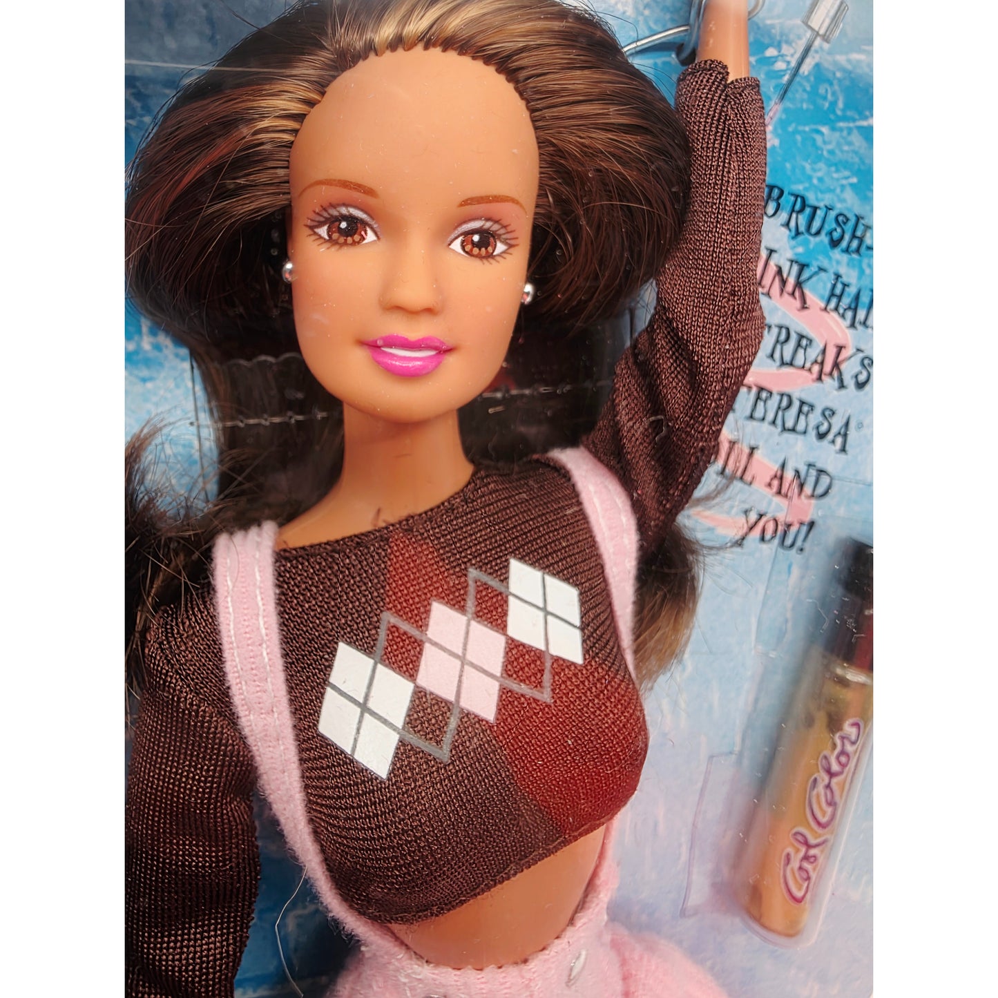 1997 Barbie Perfect Pink - Blonde Streaked Hair Variant Teresa doll — Face close-up