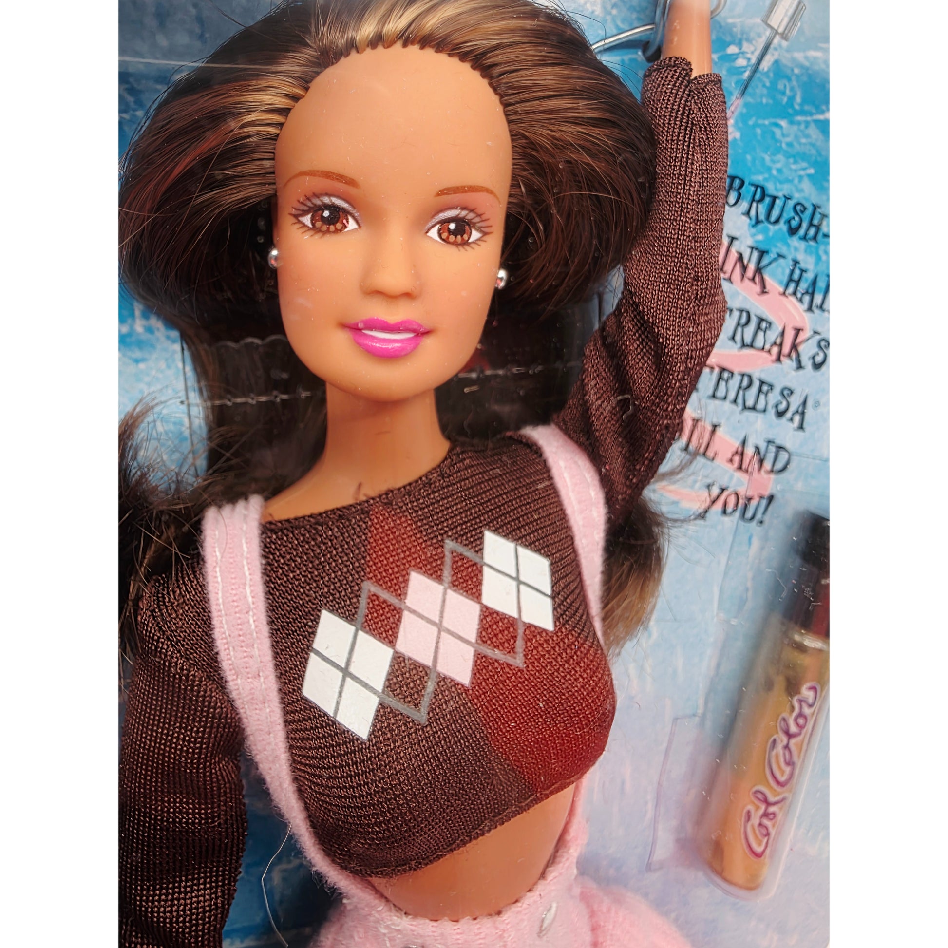 1997 Barbie Perfect Pink - Blonde Streaked Hair Variant Teresa doll — Face close-up