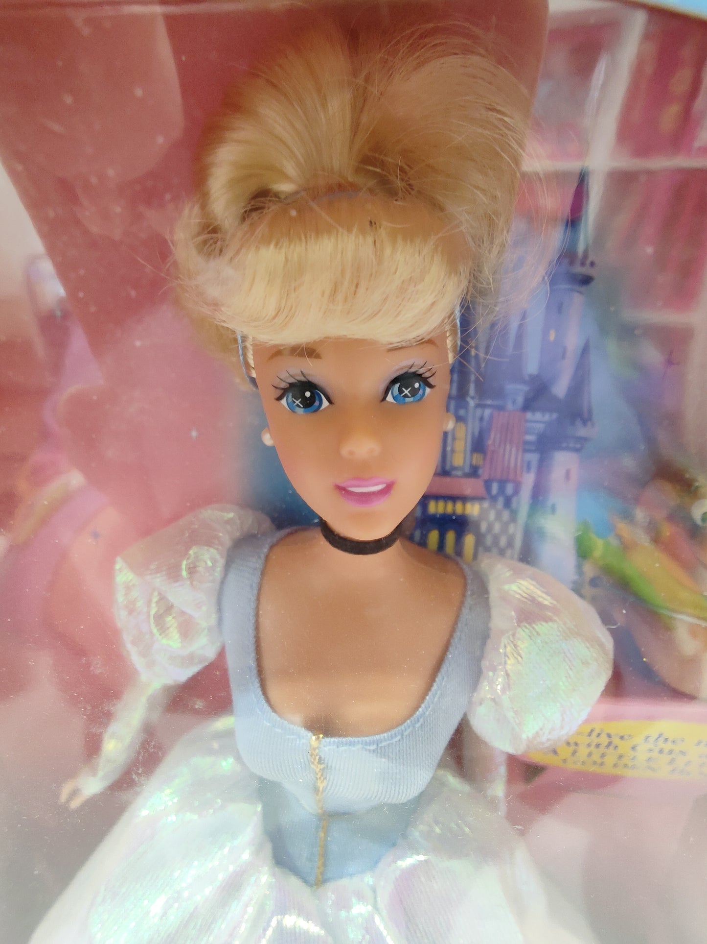 Vintage 1990s doll. Princess Stories Collection. Cinderella. Face view.
