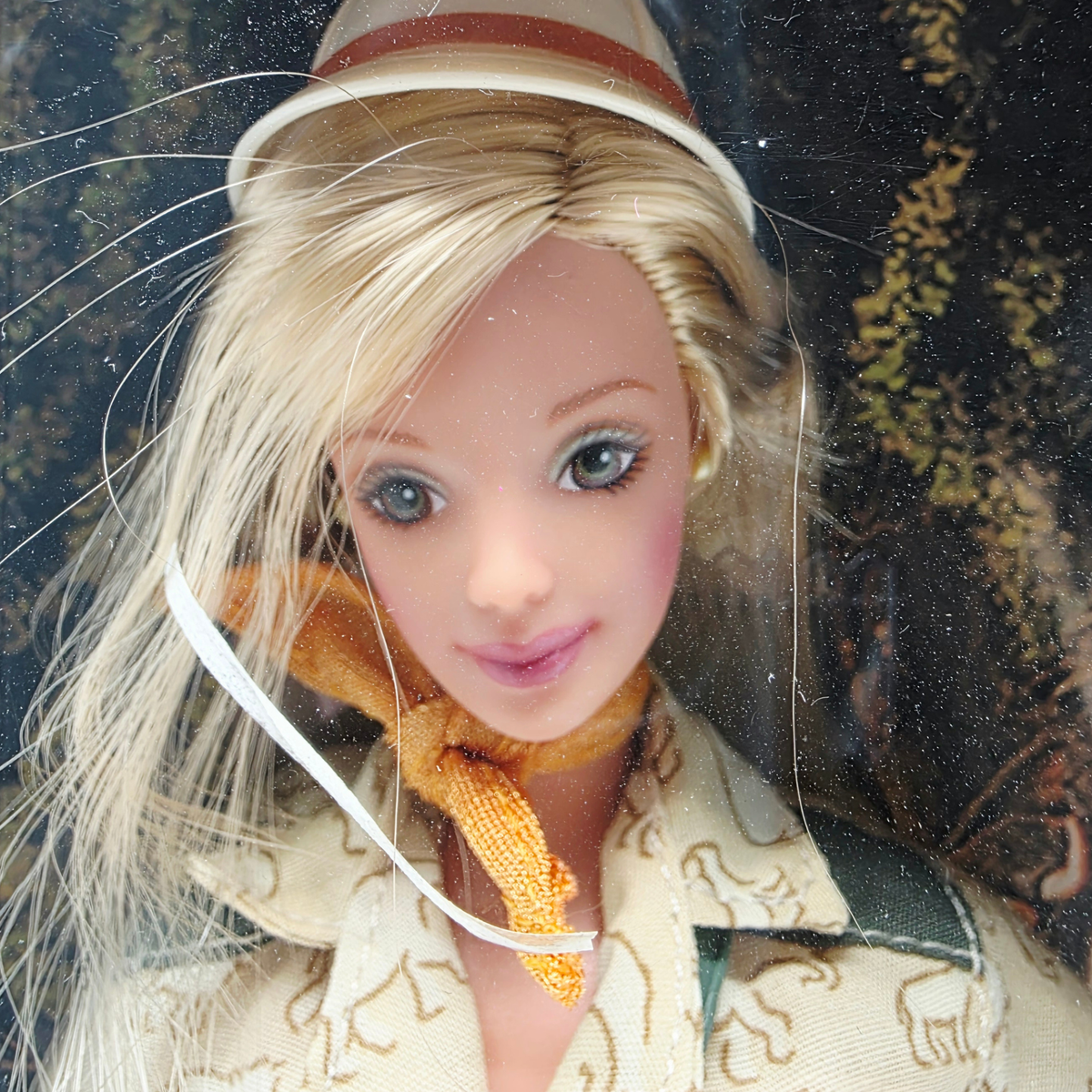 1998 Barbie Disney Parks Exclusive Animal Kingdom Face view