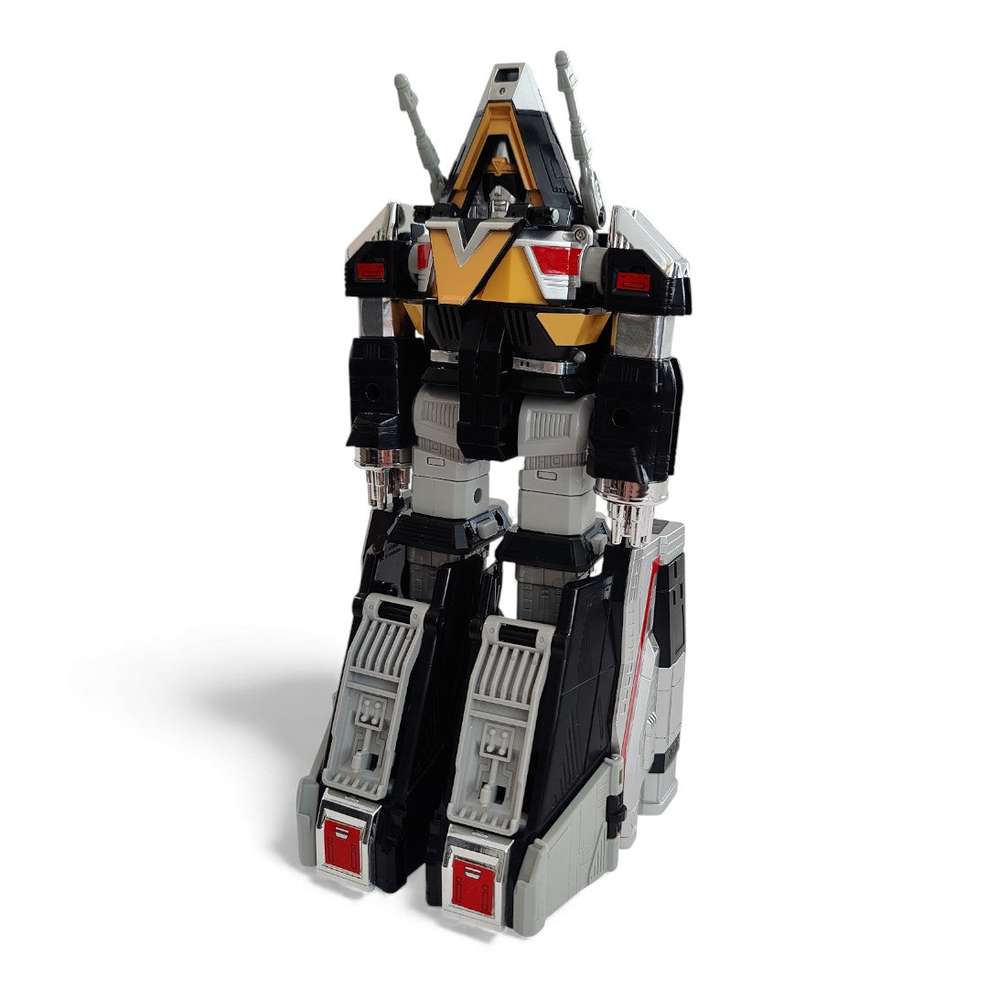 Vintage 1990s action figure playset. In Space. Delta Deluxe Megazord. Rare. Close up 2 view.