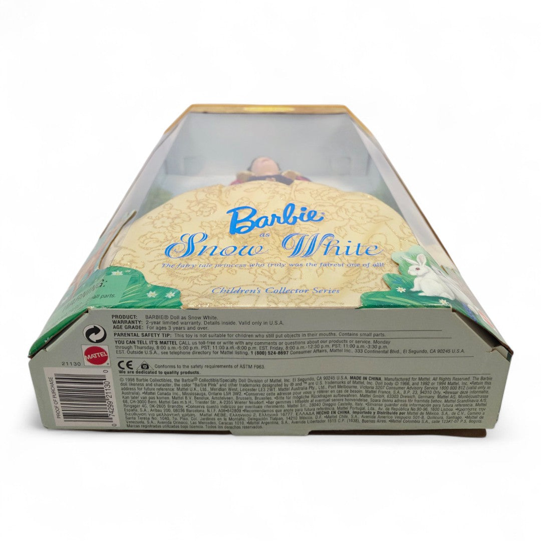 1999 Barbie Children's Collector Series Barbie as Snow White doll — Bottom view