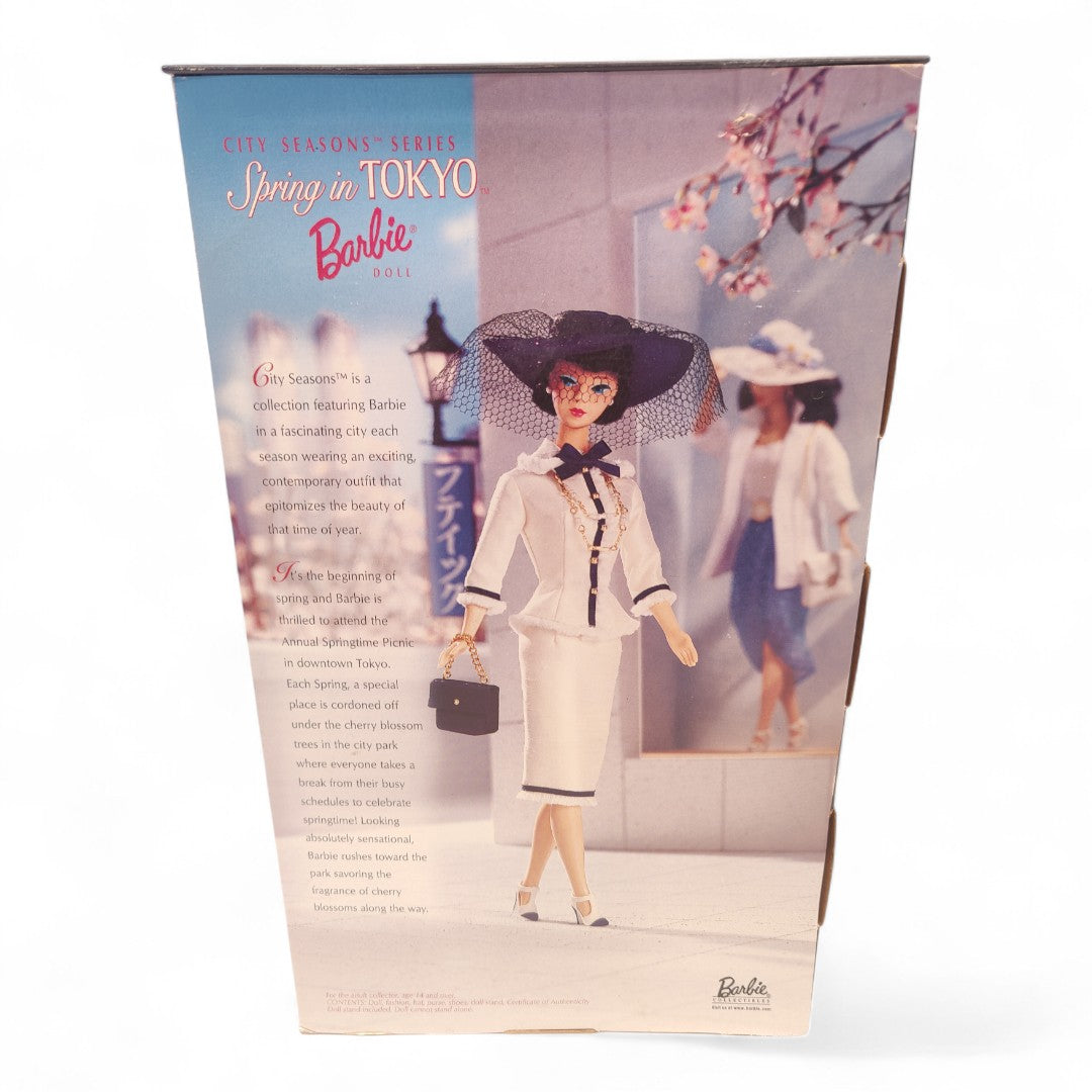1999 Barbie City Seasons Collection Spring in Tokyo doll — Back view