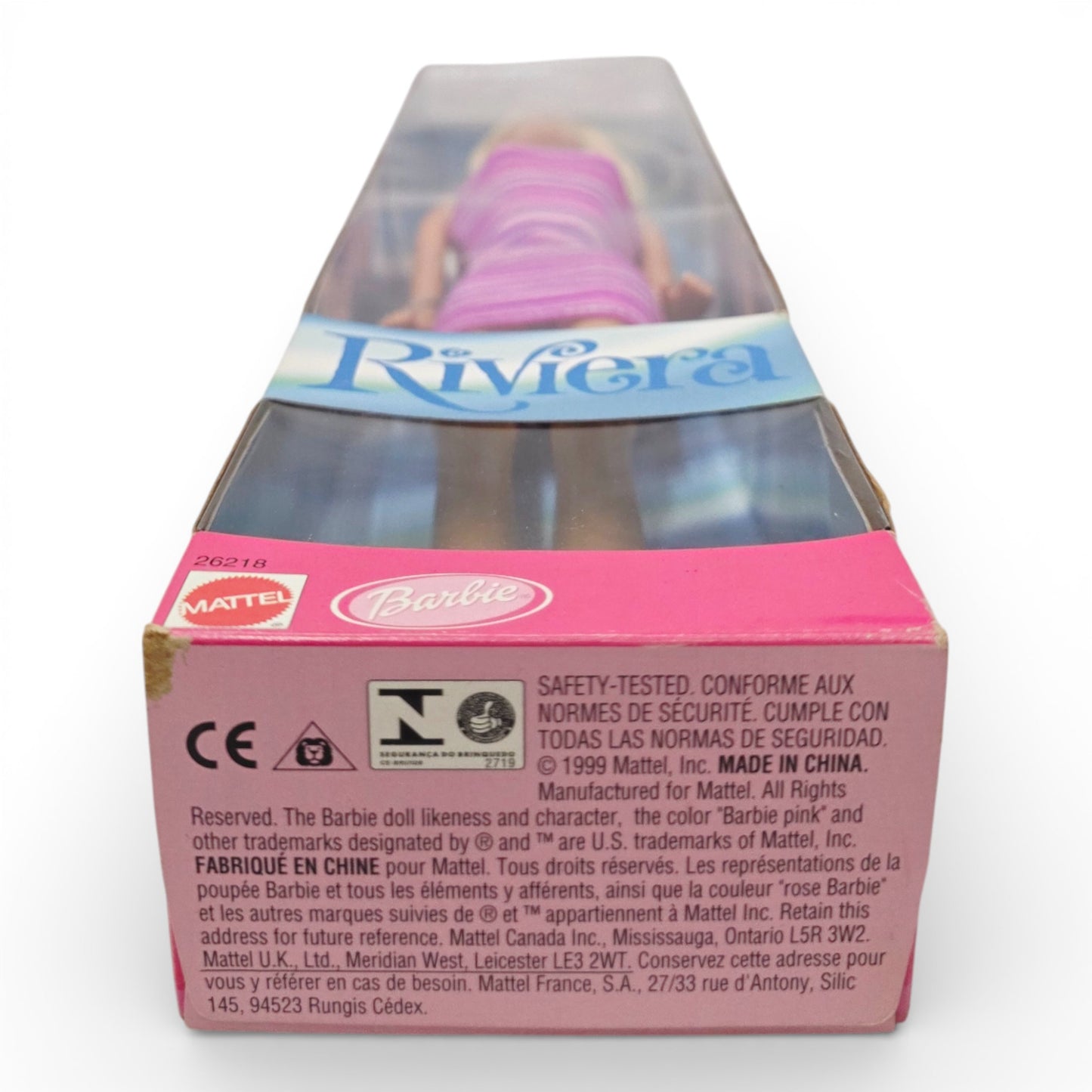 Vintage 1990s doll. Riviera Barbie. Bottom view.