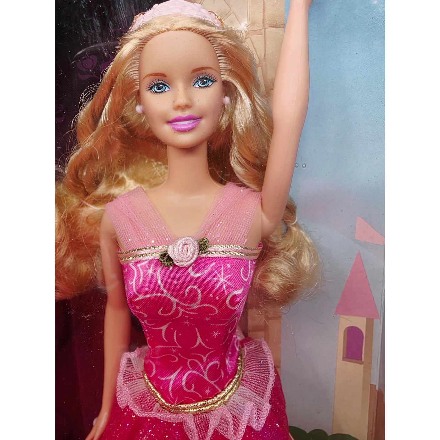 2003 Barbie Pretty Princess Pink Gown doll — Face close-up