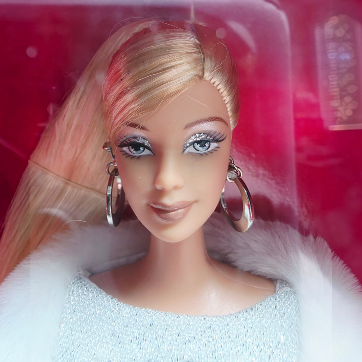2004 Barbie Zodiac Collection - Pink Label Cancer Face view
