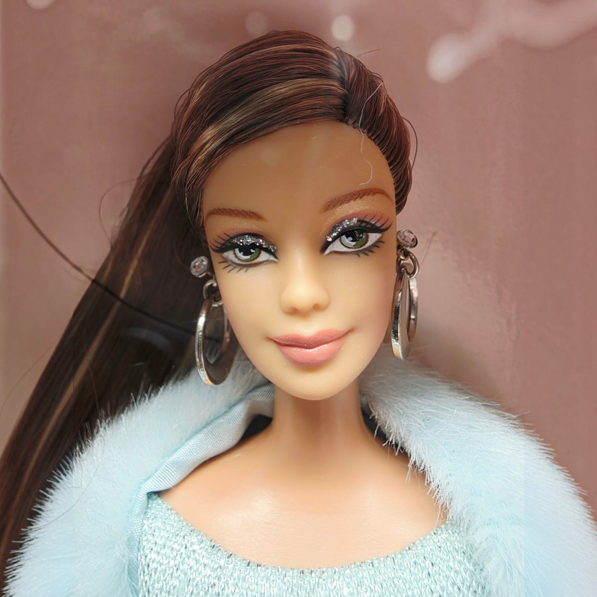 2004 Barbie Zodiac Collection - Pink Label Pisces Face view
