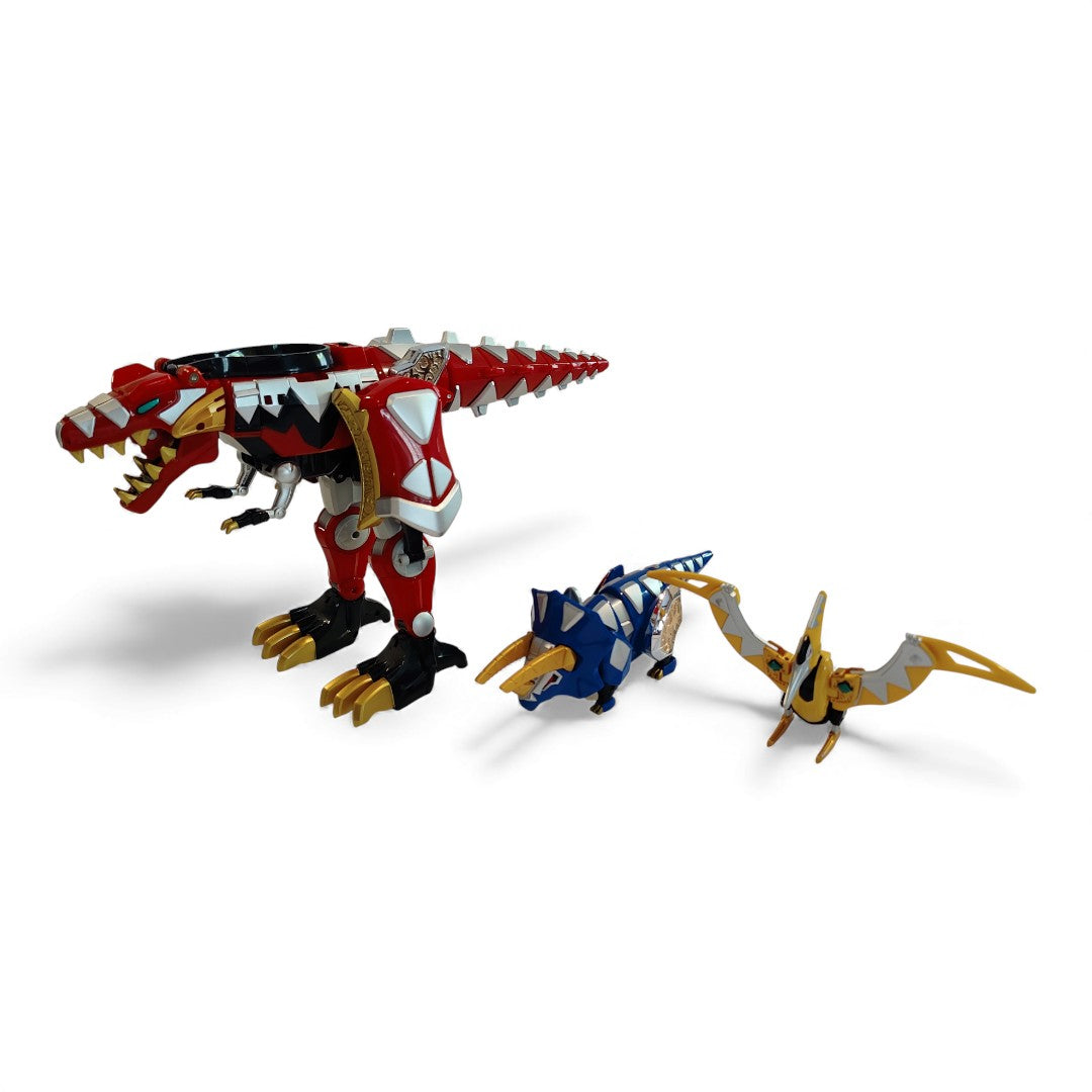 Vintage 2000s action figure playset. Dino Thunder. Deluxe Thundersaurus Megazord. Rare. Close up 9 view.