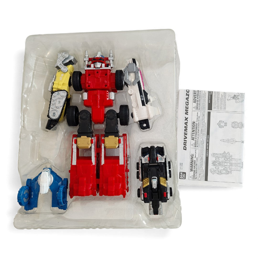 Vintage 2000s action figure playset. Operation Overdrive. Drivemax Megazord. Rare. Face view.
