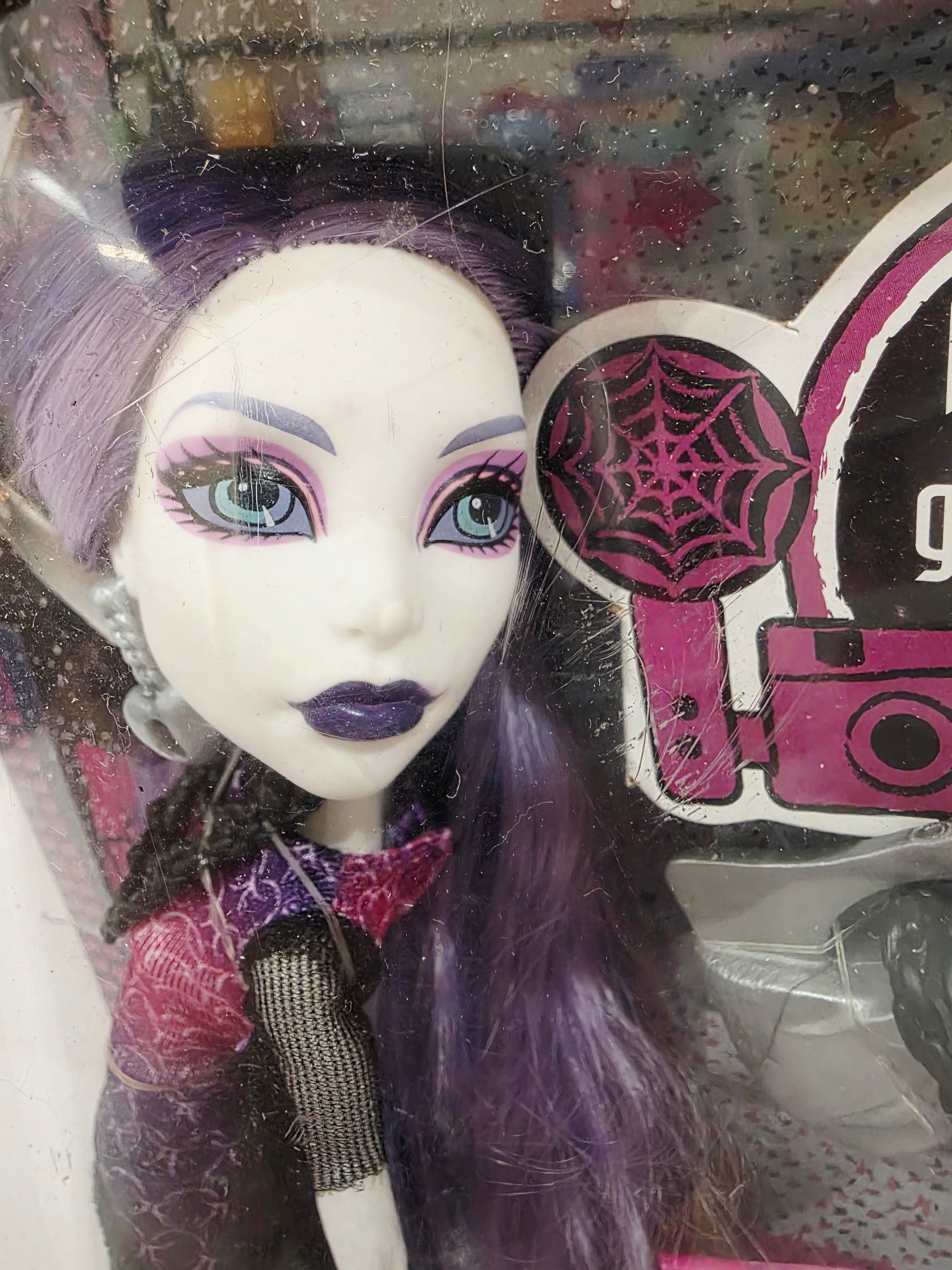 Vintage 2010s doll. Picture Day. Spectra Vondergeist. Face view.