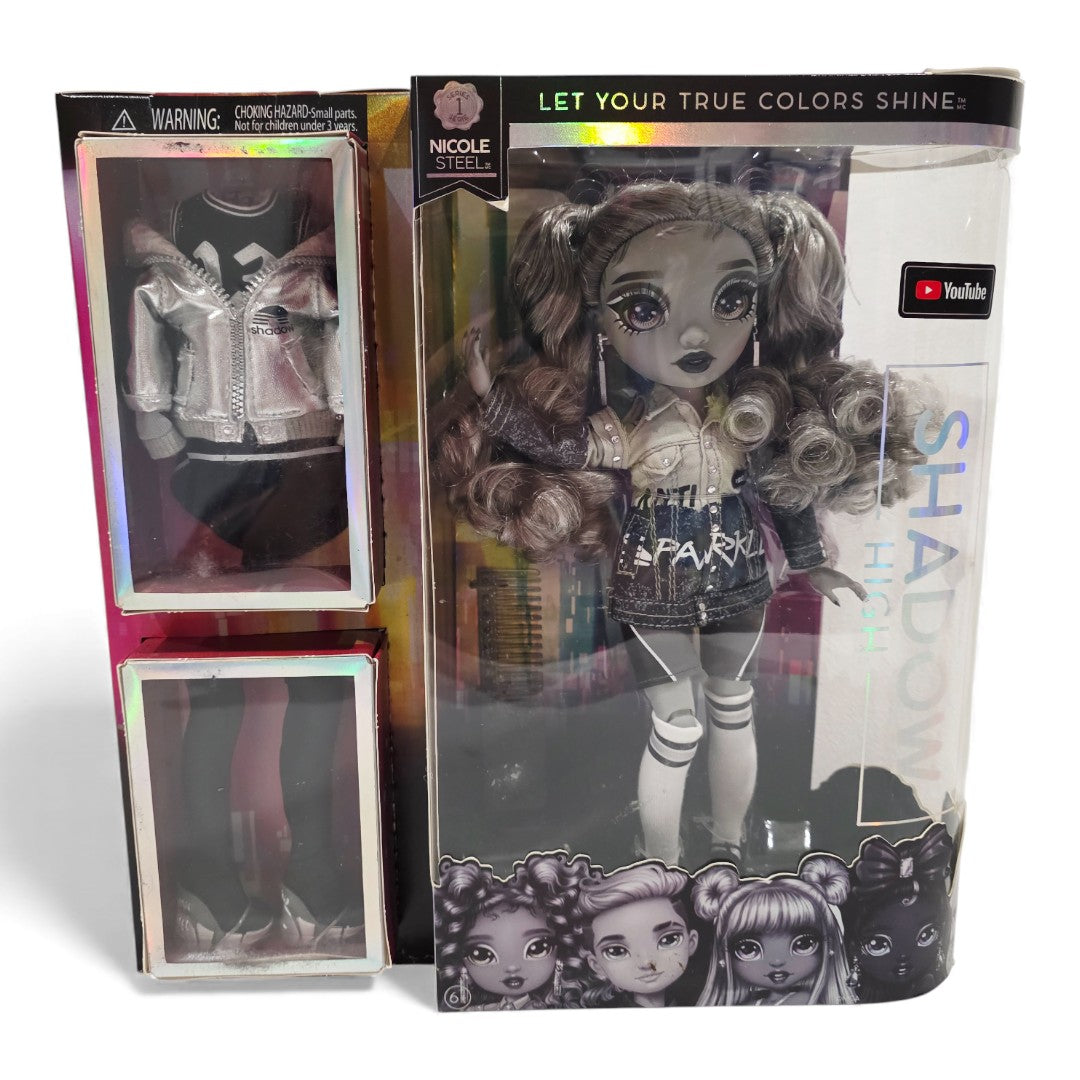 Vintage 2020s doll. Nicole Steel. Front view.