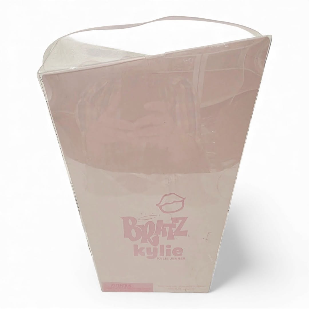 2023 Bratz Bratz x Kylie Jenner Leather & Platforms celebrity doll — Back view