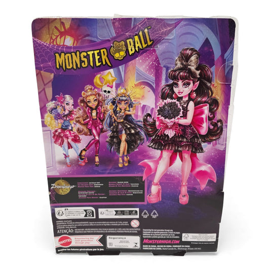 Vintage 2020s doll. Monster Ball. Draculaura. Back view.